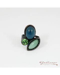 Ring, 3 glass stones, green mix